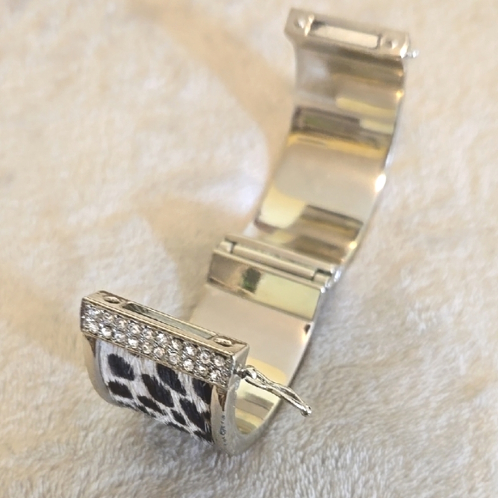 #165 ANN TAYLOR Leopard Print Silver-Tone Women's Bracelet - Picture 4 of 5